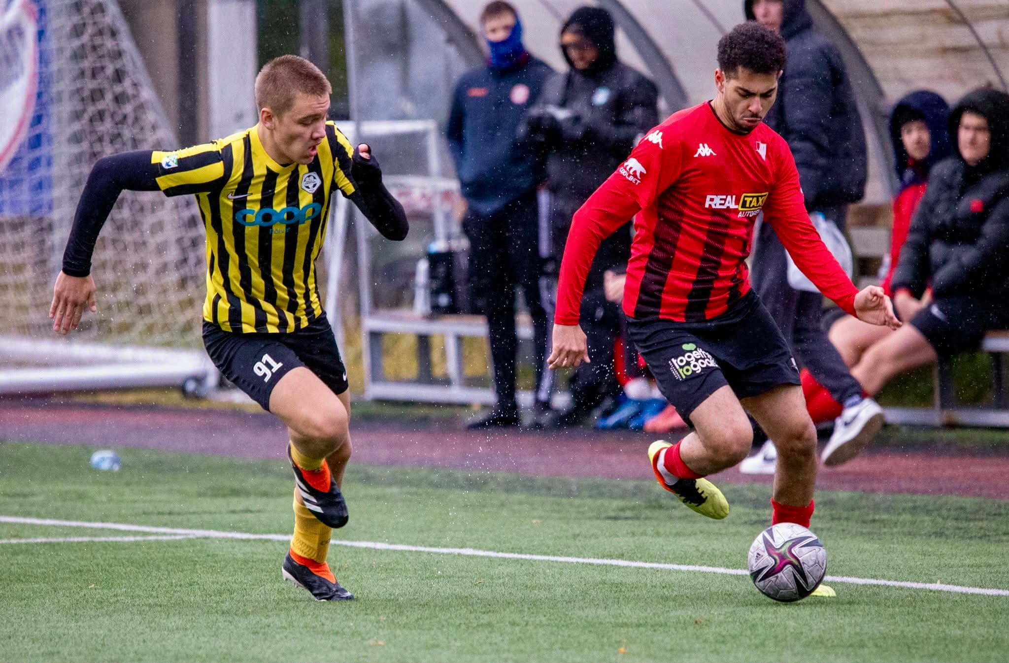 Nadim playing for Tallinna FC Starmedia